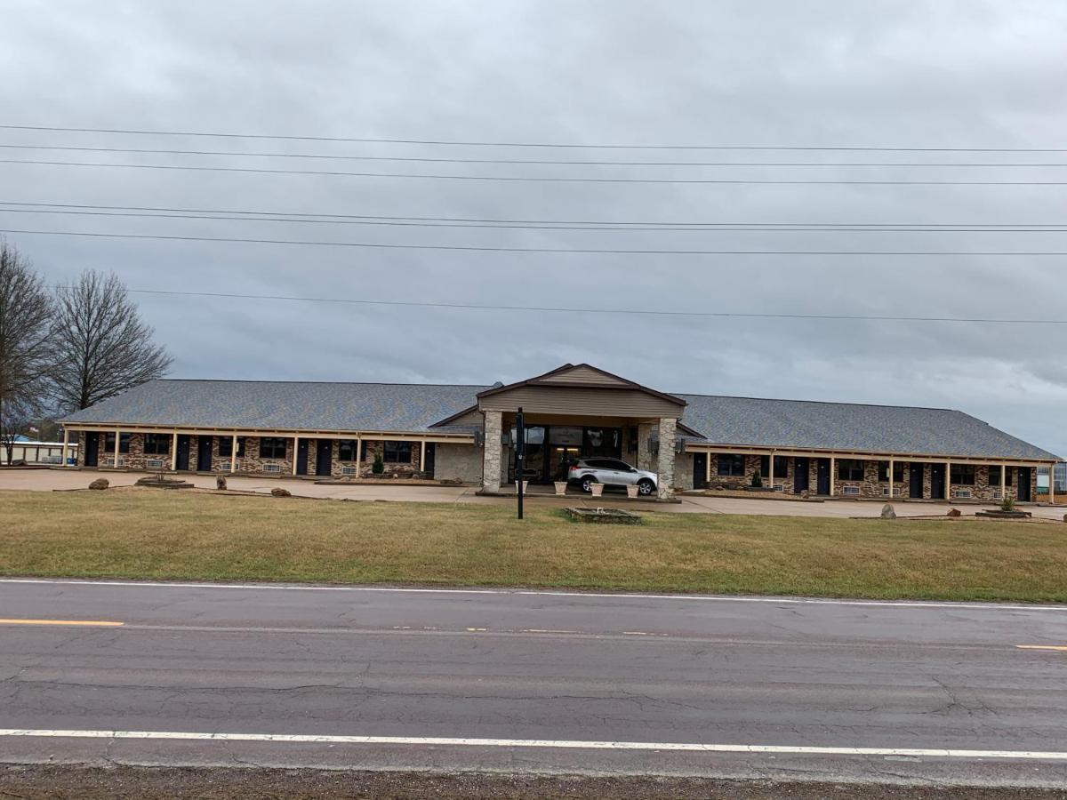 Owensville Inn ภายนอก รูปภาพ